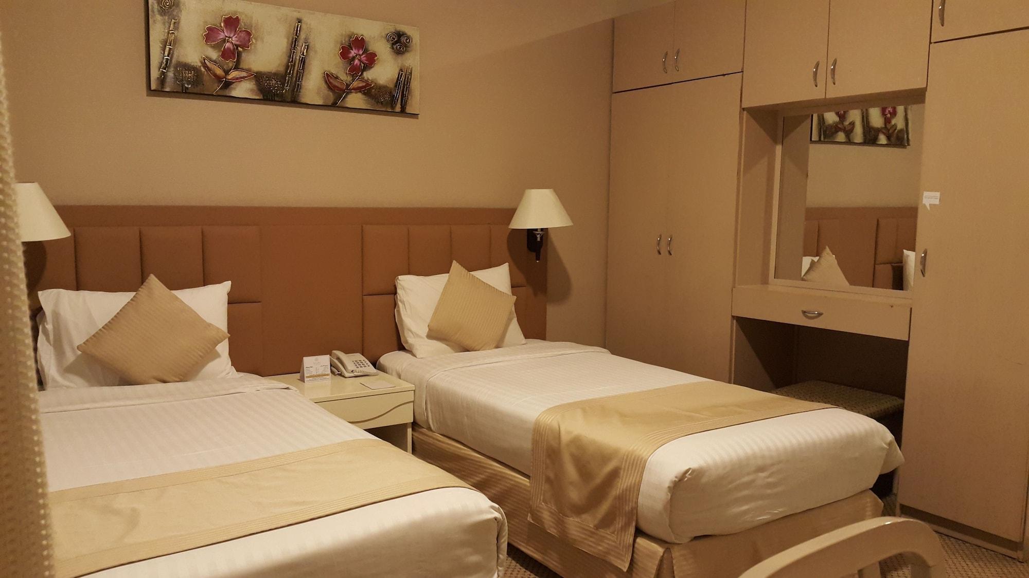 Wescott Pearl Hotel Apartments 두바이 외부 사진