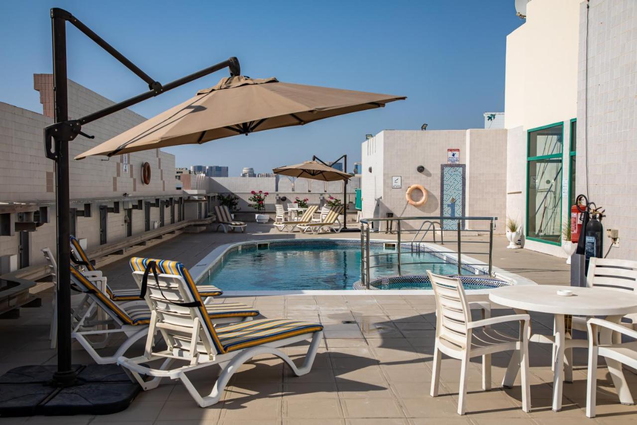 Wescott Pearl Hotel Apartments 두바이 외부 사진